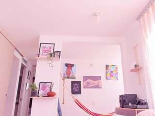 karlyee webcam camsoda model stream image