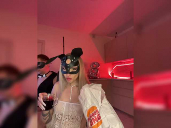 SOFYandMIKE webcam model stream image