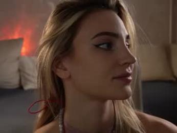 beckymadsons webcam model stream image