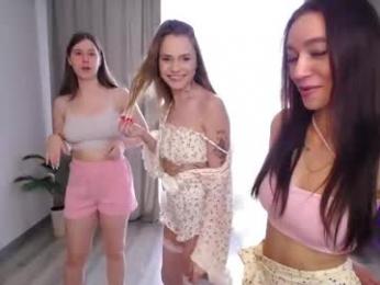 liana_meow246 webcam model stream image