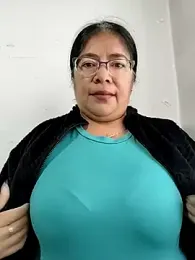 __valentina18 webcam model stream image