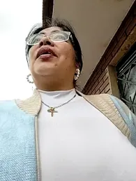 __valentina18 webcam model stream image