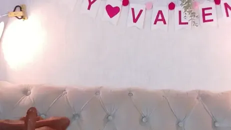 Cloee_Rainbow1 webcam model stream image