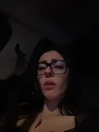 alibi_room webcam model stream image