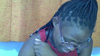 sweet_zarah webcam model stream image