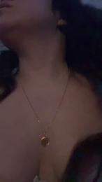 Issiddora webcam model stream image