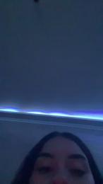 Issiddora webcam cam4 model stream image