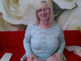 Beatris-K webcam model stream image