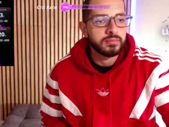 chris_magnum_ webcam model stream image