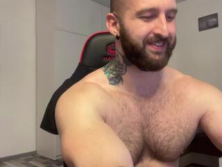 Panda Muscle webcam model stream image
