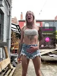 TSLea webcam stripchat model stream image
