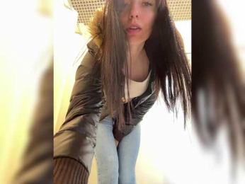 Valeria--sweet webcam bongacams model stream image