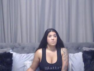 Natalie Star webcam model stream image