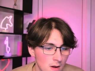 azen-rush webcam model stream image