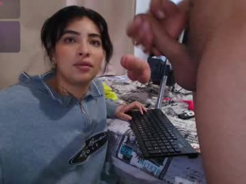 emmi_11 webcam chaturbate model stream image