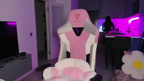 wow_lovie webcam model stream image