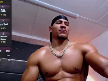 adam_fit19cm webcam model stream image