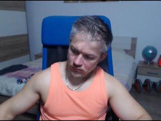 Robby Shaw webcam model stream image
