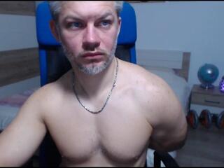 Robby Shaw webcam model stream image