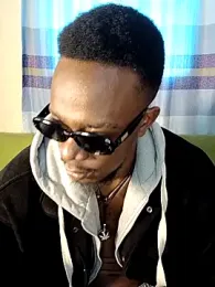 69_SINNS webcam model stream image