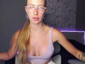 indianbeauty20 webcam model stream image