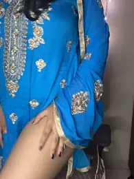 HeartQueen05 webcam model stream image