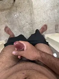 ronniee21 webcam stripchat model stream image