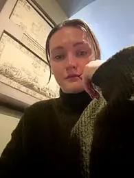 BustyBonnieUK webcam model stream image