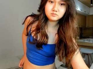 yoonashina webcam model stream image