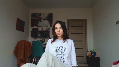 AdriaMoehring webcam model stream image