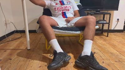 sket77 webcam model stream image