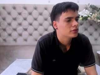 benitosaenz webcam camsoda model stream image