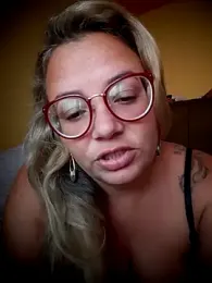 Livvyrj webcam model stream image