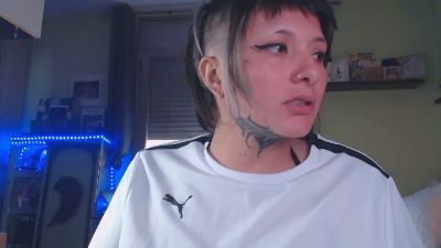 toxykitti webcam cam4 model stream image