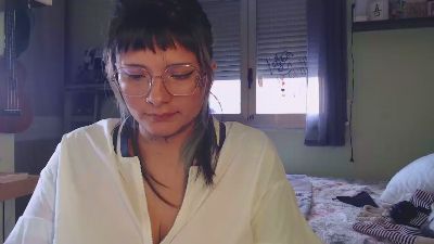 toxykitti webcam cam4 model stream image