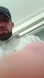 Bratesasko webcam cam4 model stream image