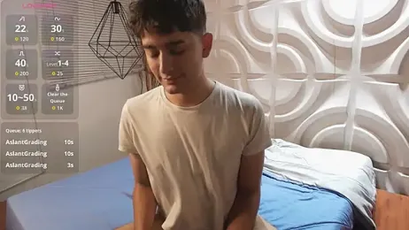 NoahSalvatore webcam model stream image