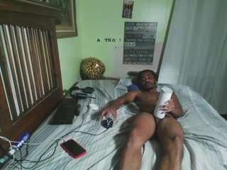 petetyn webcam model stream image