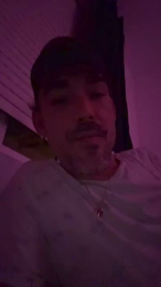 Alex_v22d webcam cam4 model stream image