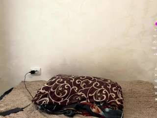 viki42 webcam model stream image