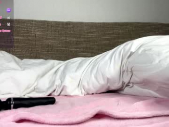 lunarspark webcam chaturbate model stream image