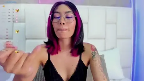 AzuraKindong webcam model stream image