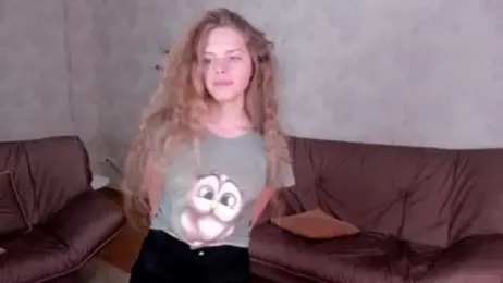 RayaNenlia webcam model stream image