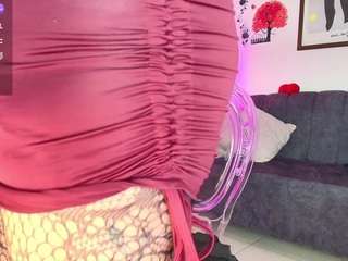 zully-jones webcam model stream image