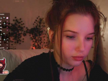 _Q_ webcam model stream image