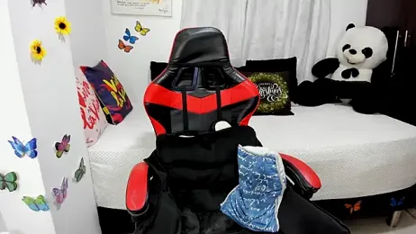 lucy007_ webcam model stream image