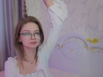 vialeta-baby webcam model stream image