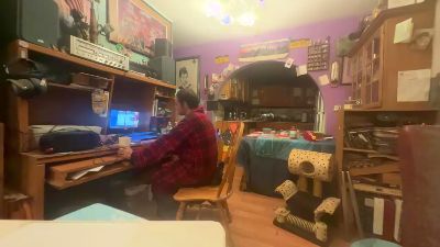 DumbMaleSlut webcam model stream image