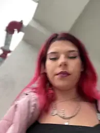 RiriRoseey webcam stripchat model stream image