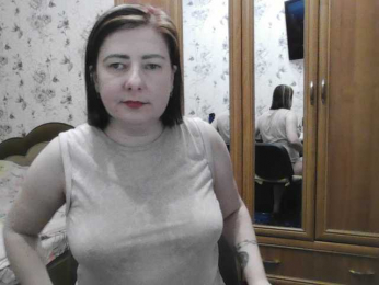 SophieNightAh webcam model stream image